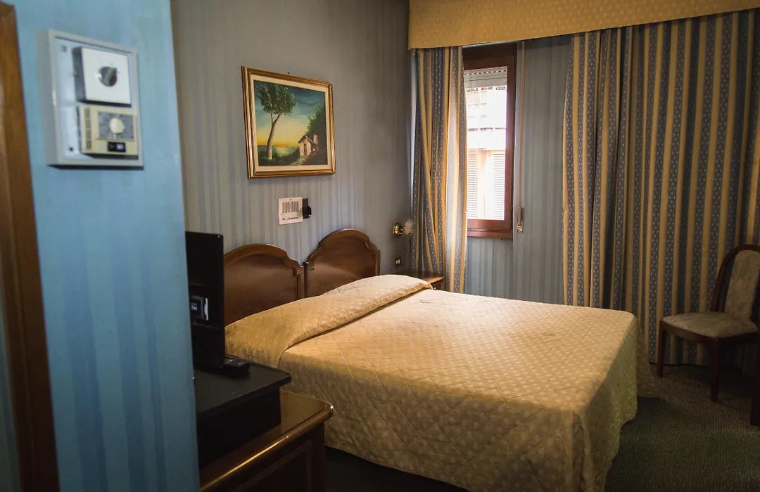 Hotel Accursio-1